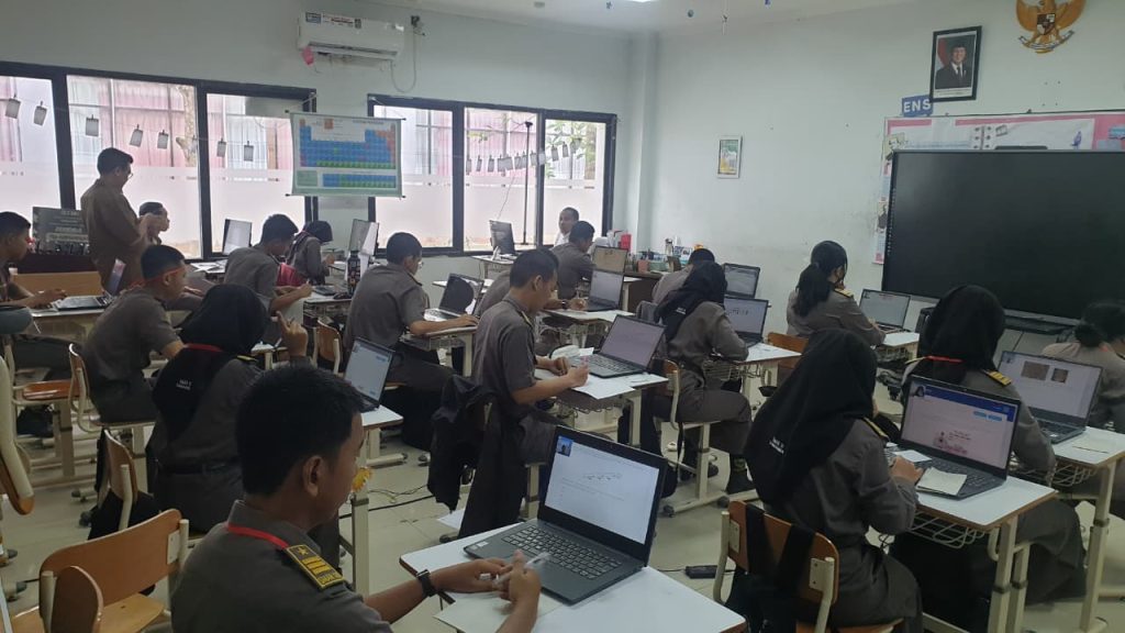 Persiapan TKA 2025, SMAN 10 Samarinda Gelar Gladi Bersih, Fokus pada Kesiapan Teknis Berbasis Komputer